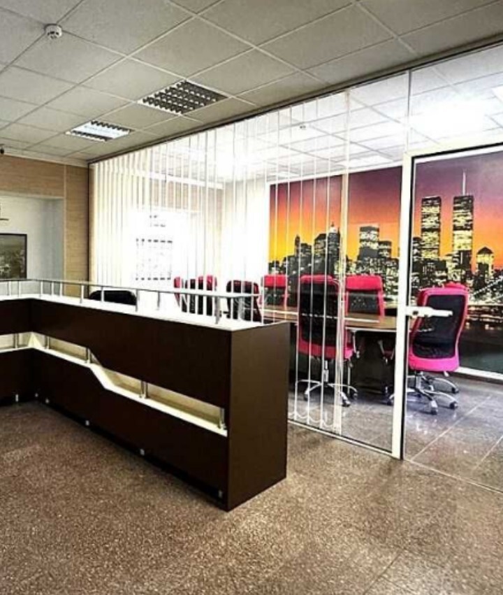 Аренда офиса 22 м², Амвросия Бучмы ул., 5