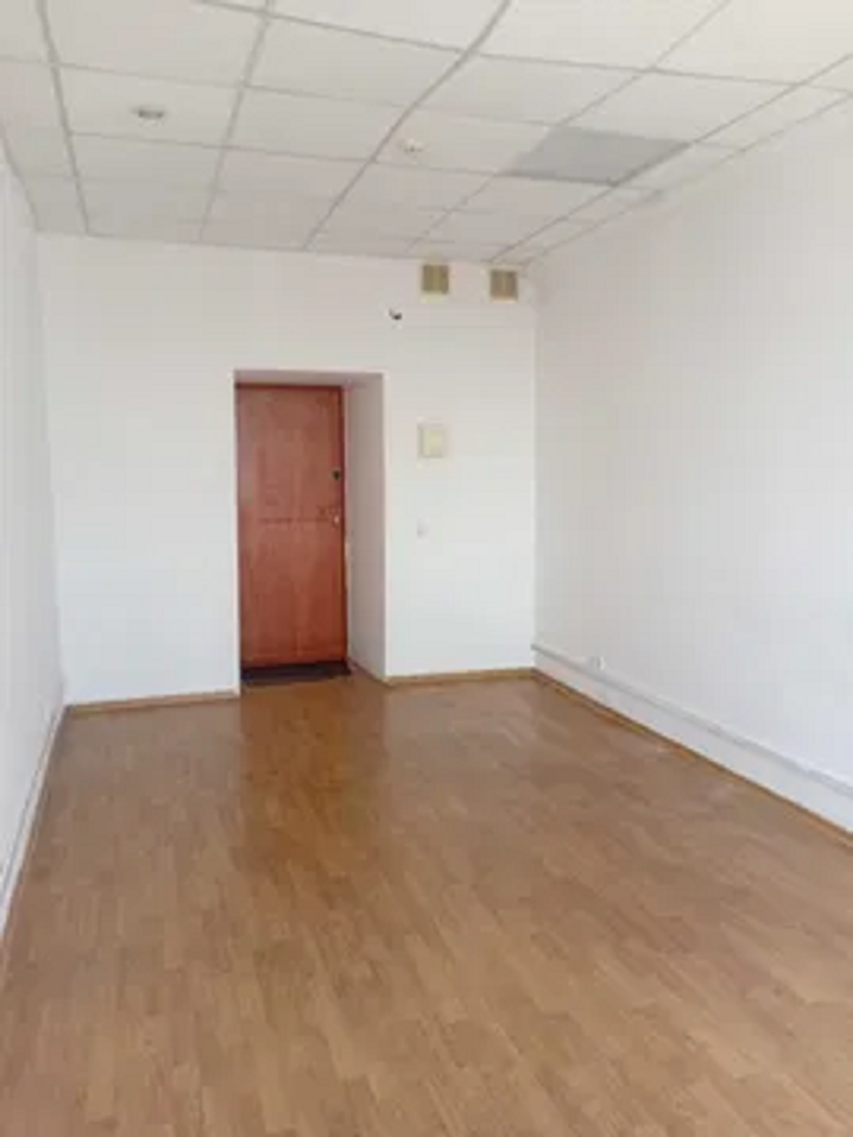 Аренда офиса 18 м², Попудренко ул., 52