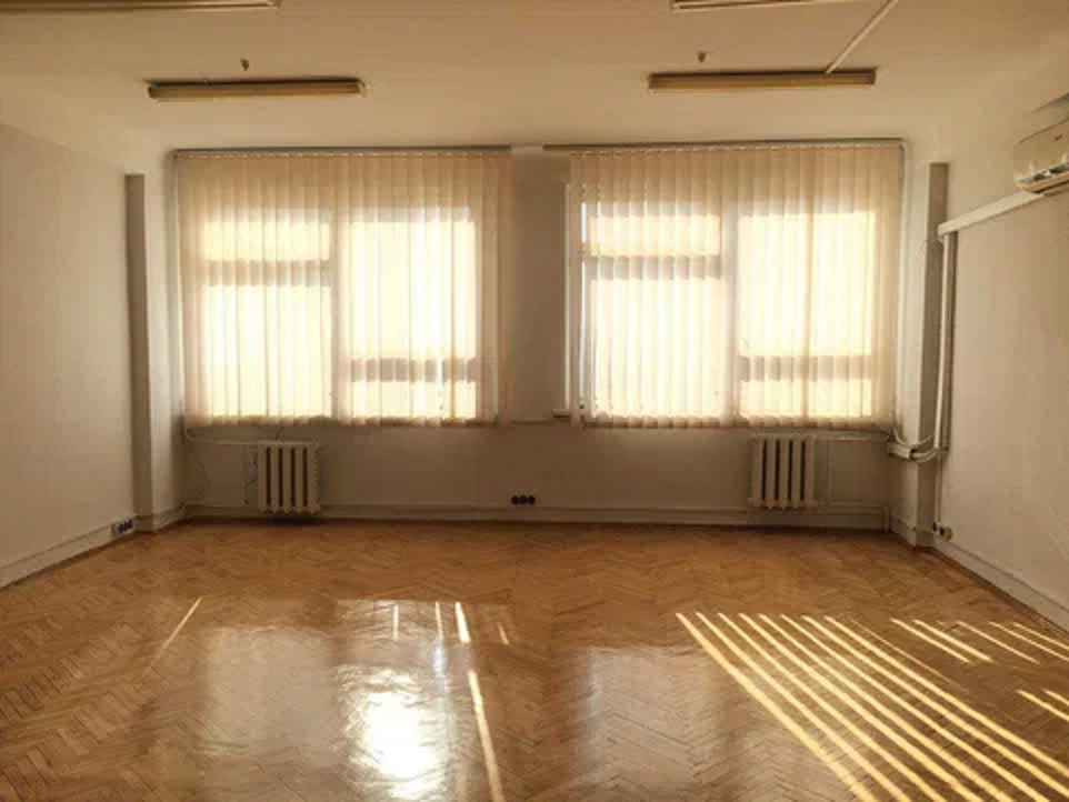 Аренда офиса 36 м², Попудренко ул., 52
