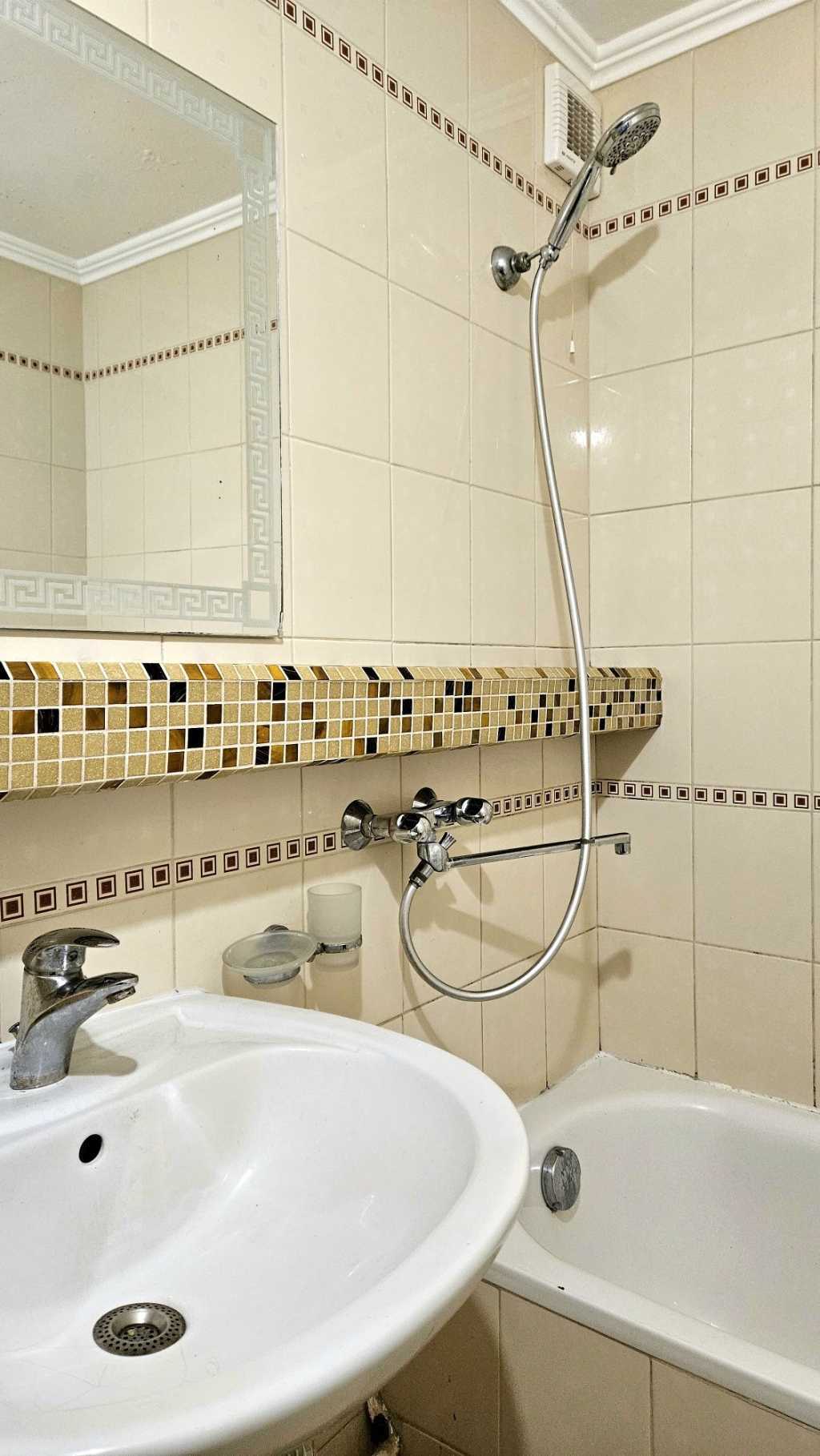 Аренда 1-комнатной квартиры 43 м², Петра Григоренко просп., 13