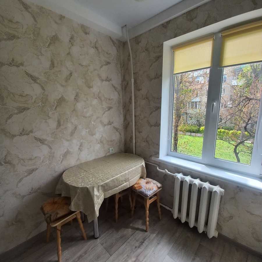 Оренда 1-кімнатної квартири 28 м², Верховної Ради бул., 29А