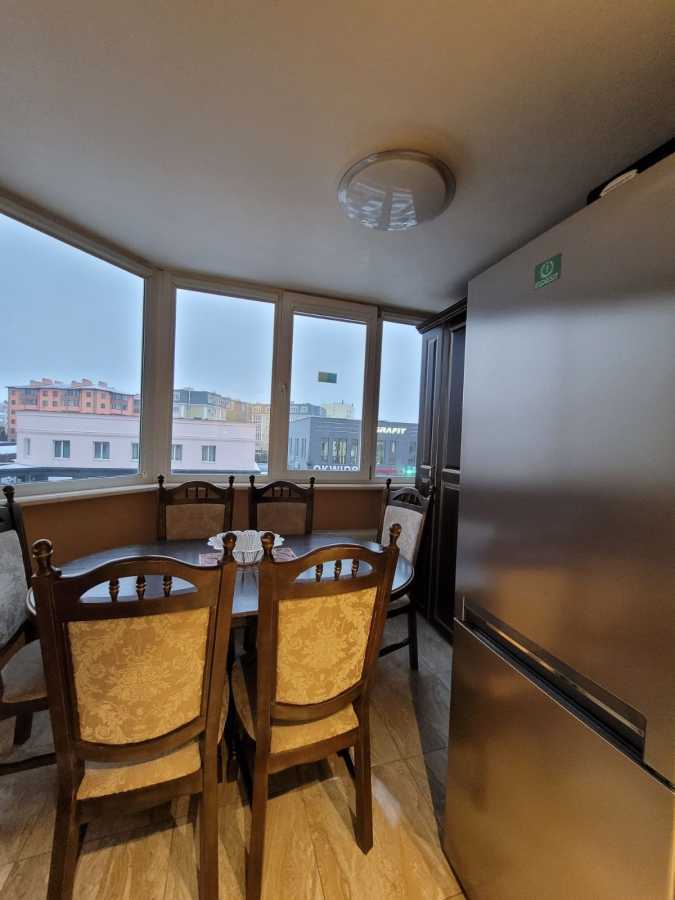 Продажа 2-комнатной квартиры 68 м², Леси Украинки ул.