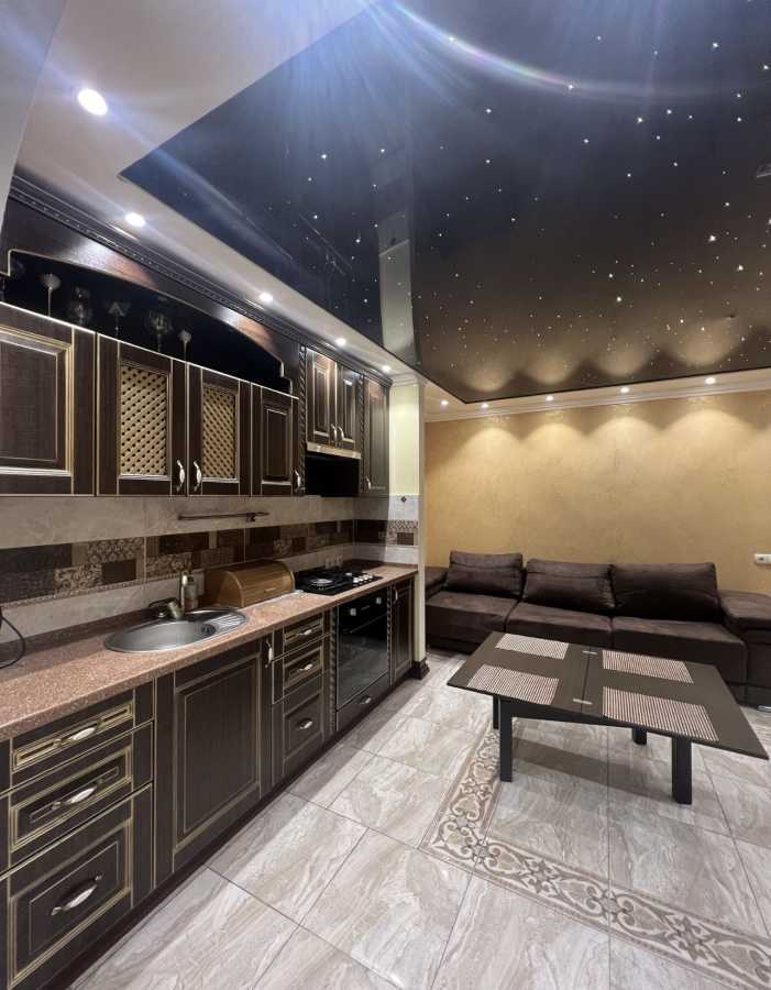 Продажа 2-комнатной квартиры 68 м², Леси Украинки ул.