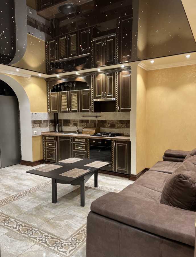 Продажа 2-комнатной квартиры 68 м², Леси Украинки ул.