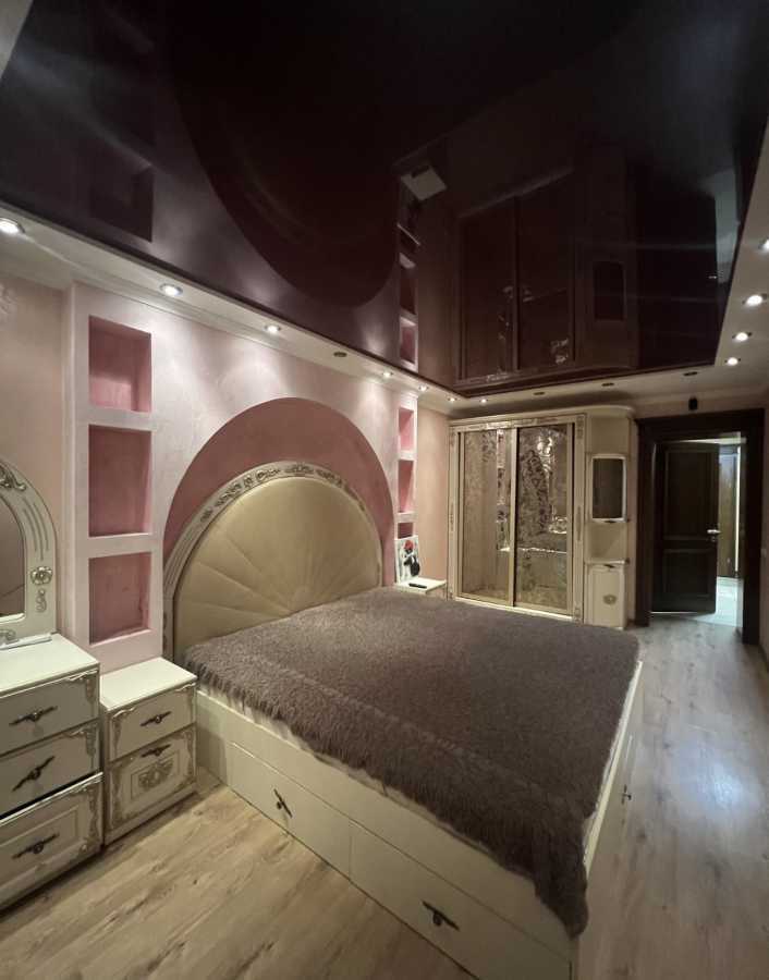 Продажа 2-комнатной квартиры 68 м², Леси Украинки ул.