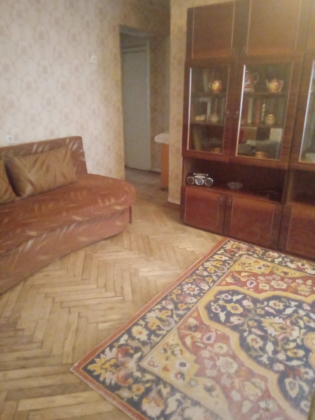 Оренда кімнати/частини квартири, Севастопольська вул., 18
