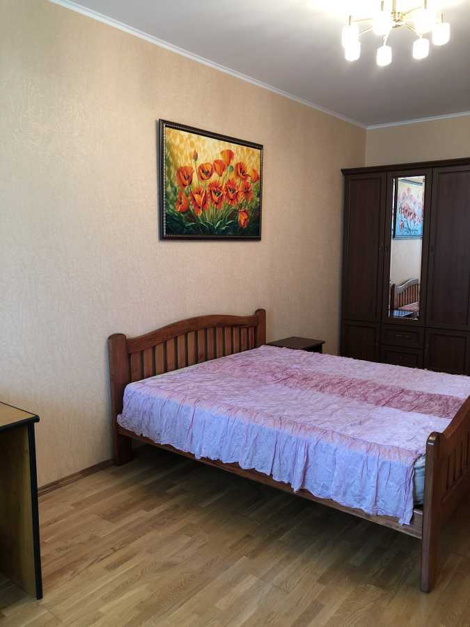 Аренда 3-комнатной квартиры 97 м², Генерала Наумова ул., 66