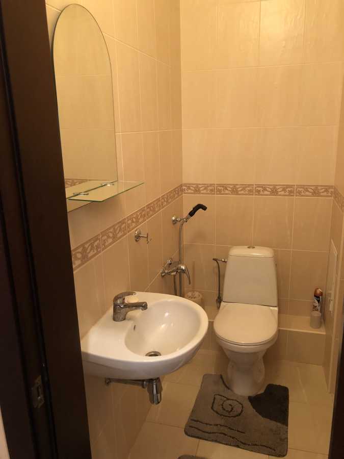 Аренда 3-комнатной квартиры 97 м², Генерала Наумова ул., 66