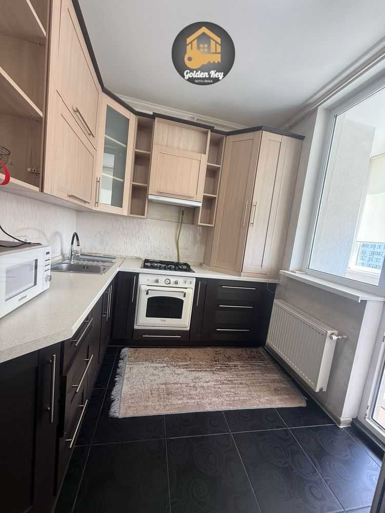 Продажа 2-комнатной квартиры 47.5 м², Выставочная ул., 14