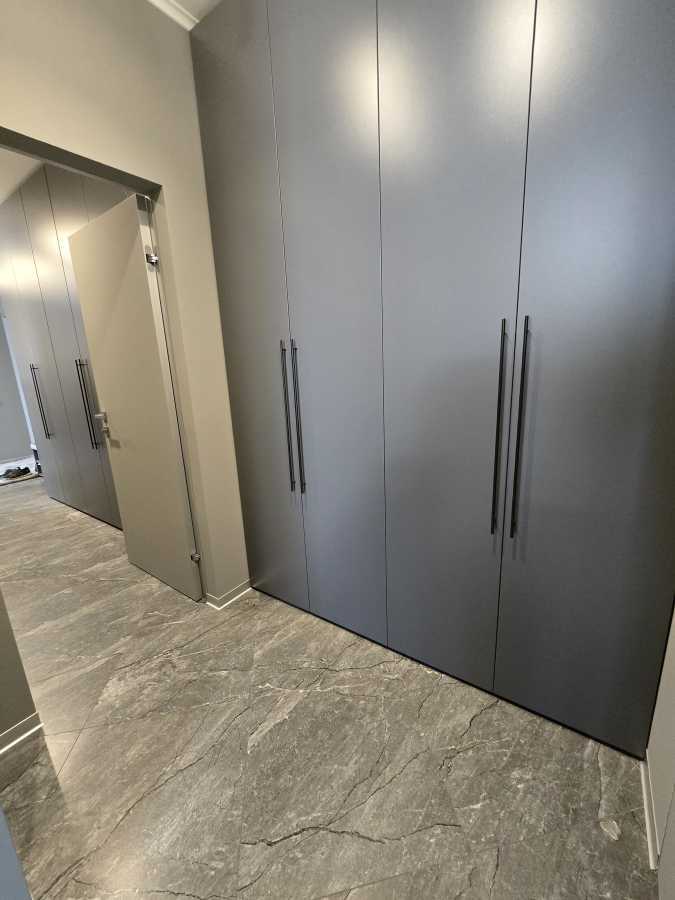 Оренда 3-кімнатної квартири 82.8 м², Шолуденка вул., 30