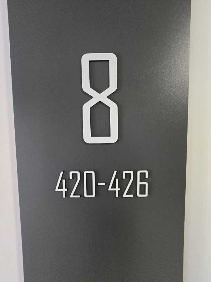 Оренда 3-кімнатної квартири 82.8 м², Шолуденка вул., 30