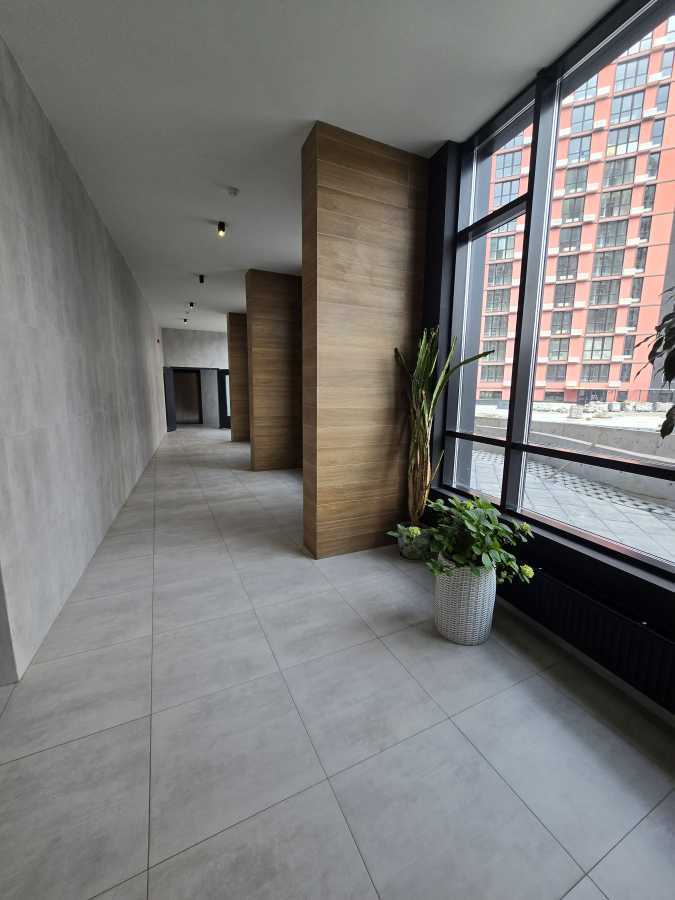 Оренда 3-кімнатної квартири 82.8 м², Шолуденка вул., 30