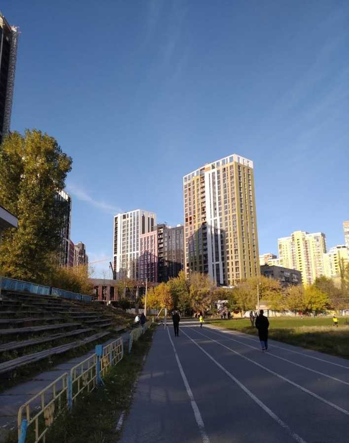 Оренда 3-кімнатної квартири 82.8 м², Шолуденка вул., 30