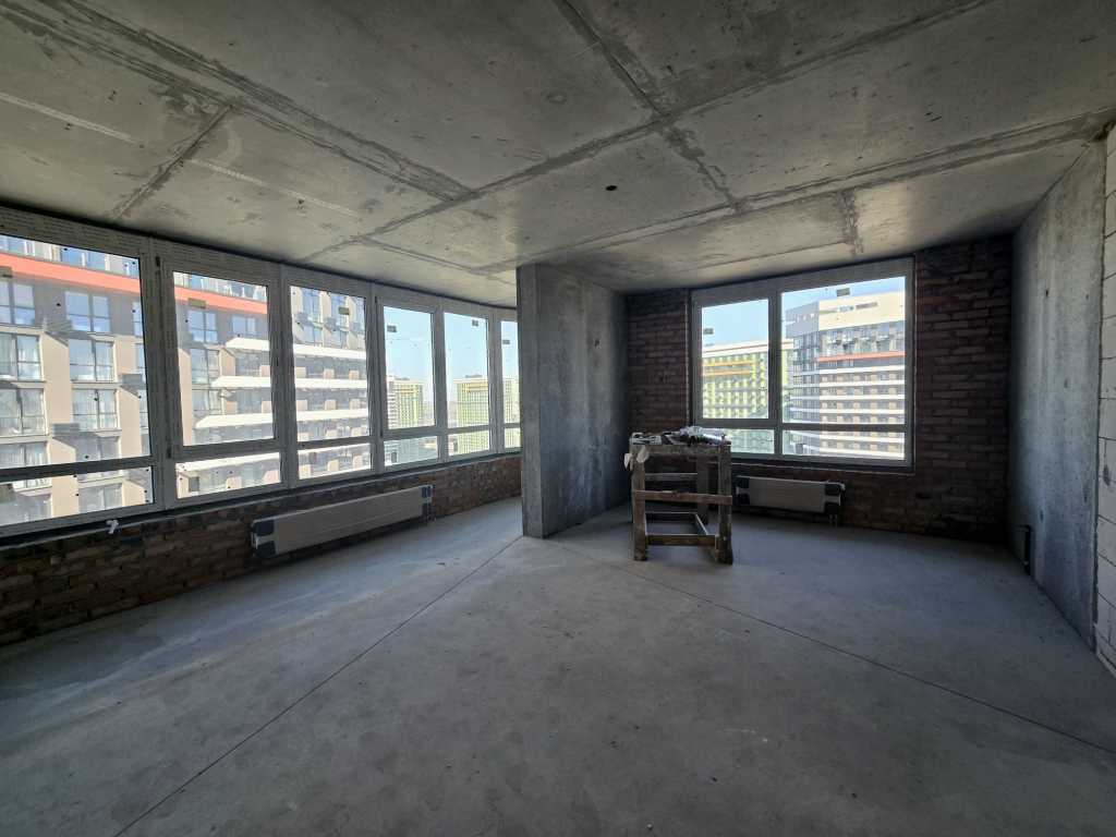 Продажа 3-комнатной квартиры 98 м², Днепровская наб., 15К