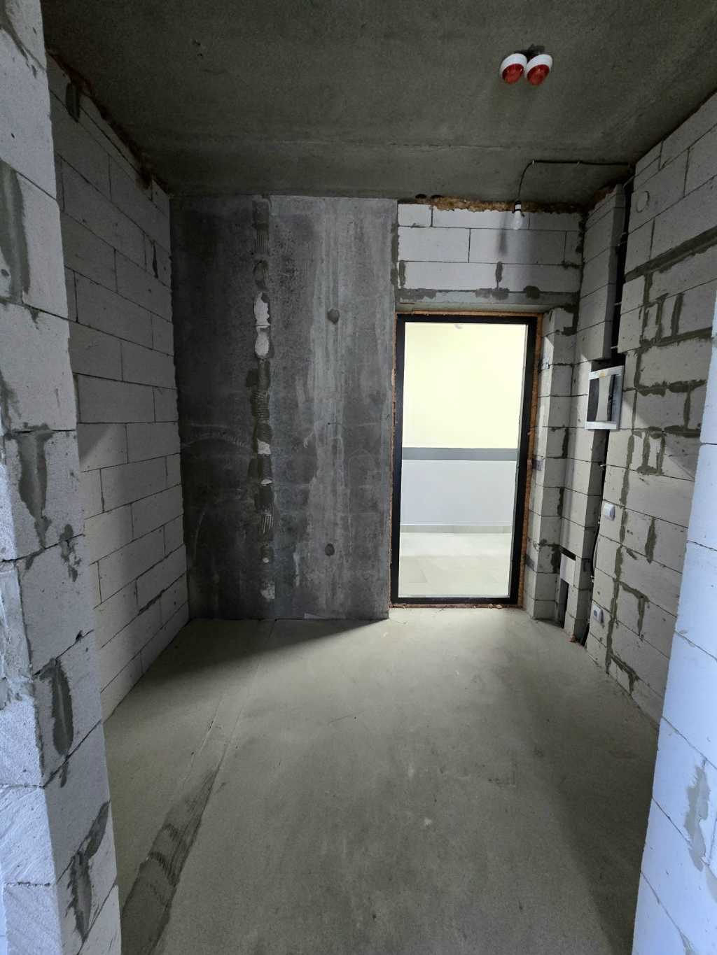 Продажа 3-комнатной квартиры 98 м², Днепровская наб., 15К