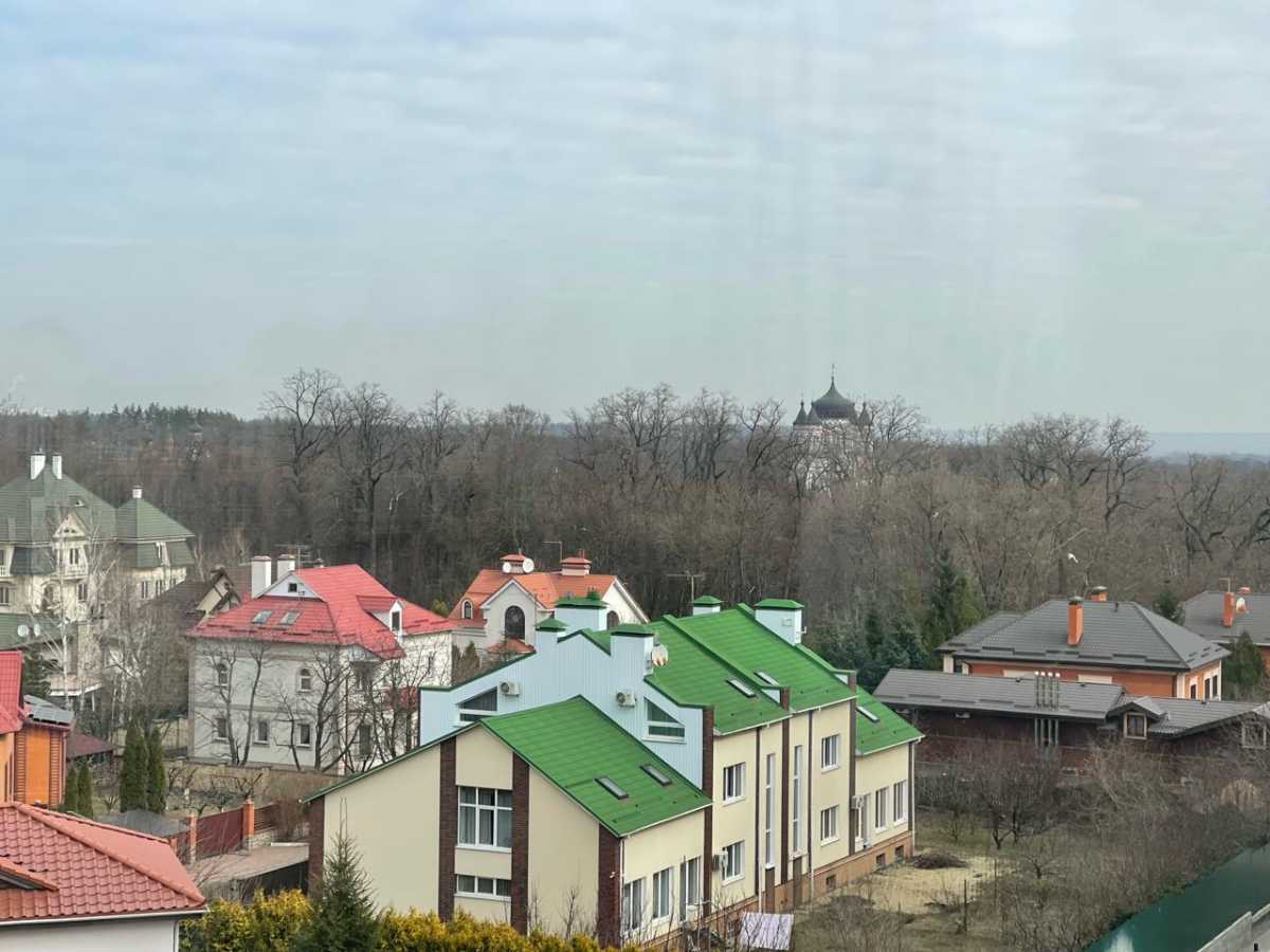 Продажа 3-комнатной квартиры 65 м², Метрологическая ул., 107А