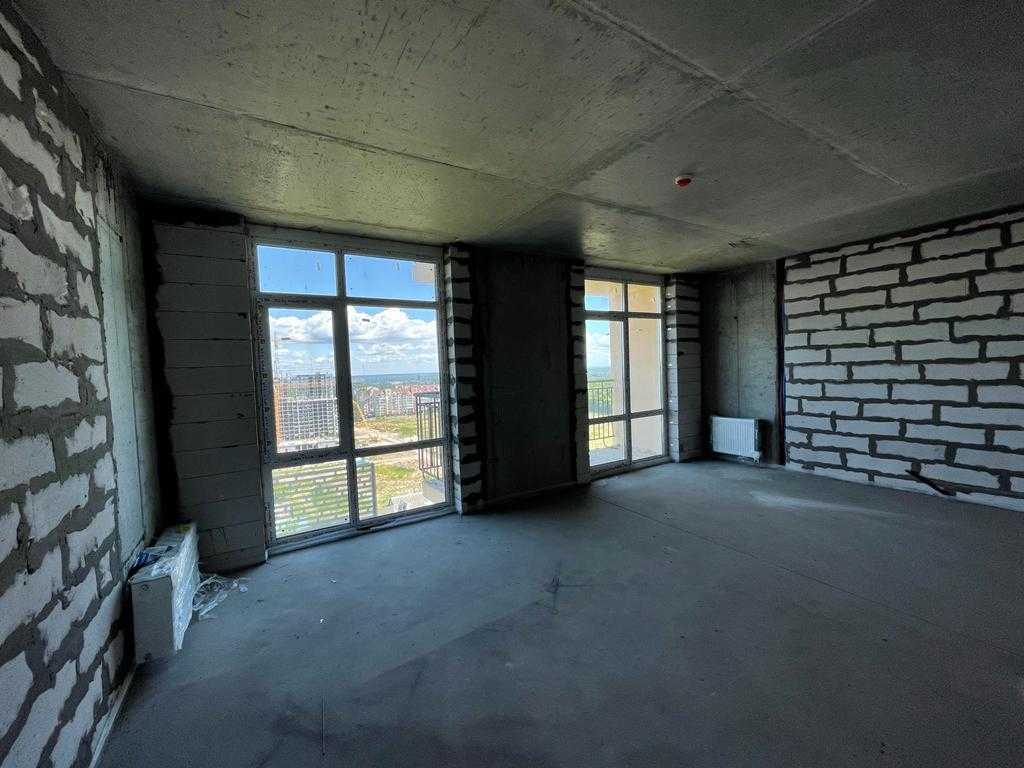 Продажа 3-комнатной квартиры 80 м², Метрологическая ул., 148