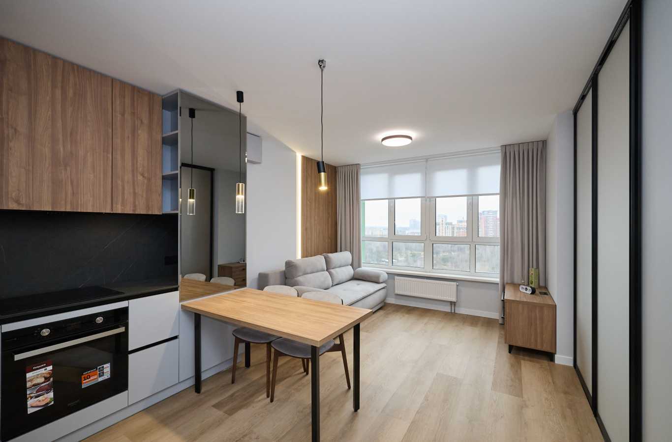 Продажа 1-комнатной квартиры 52.7 м², Михаила Максимовича ул., 32А