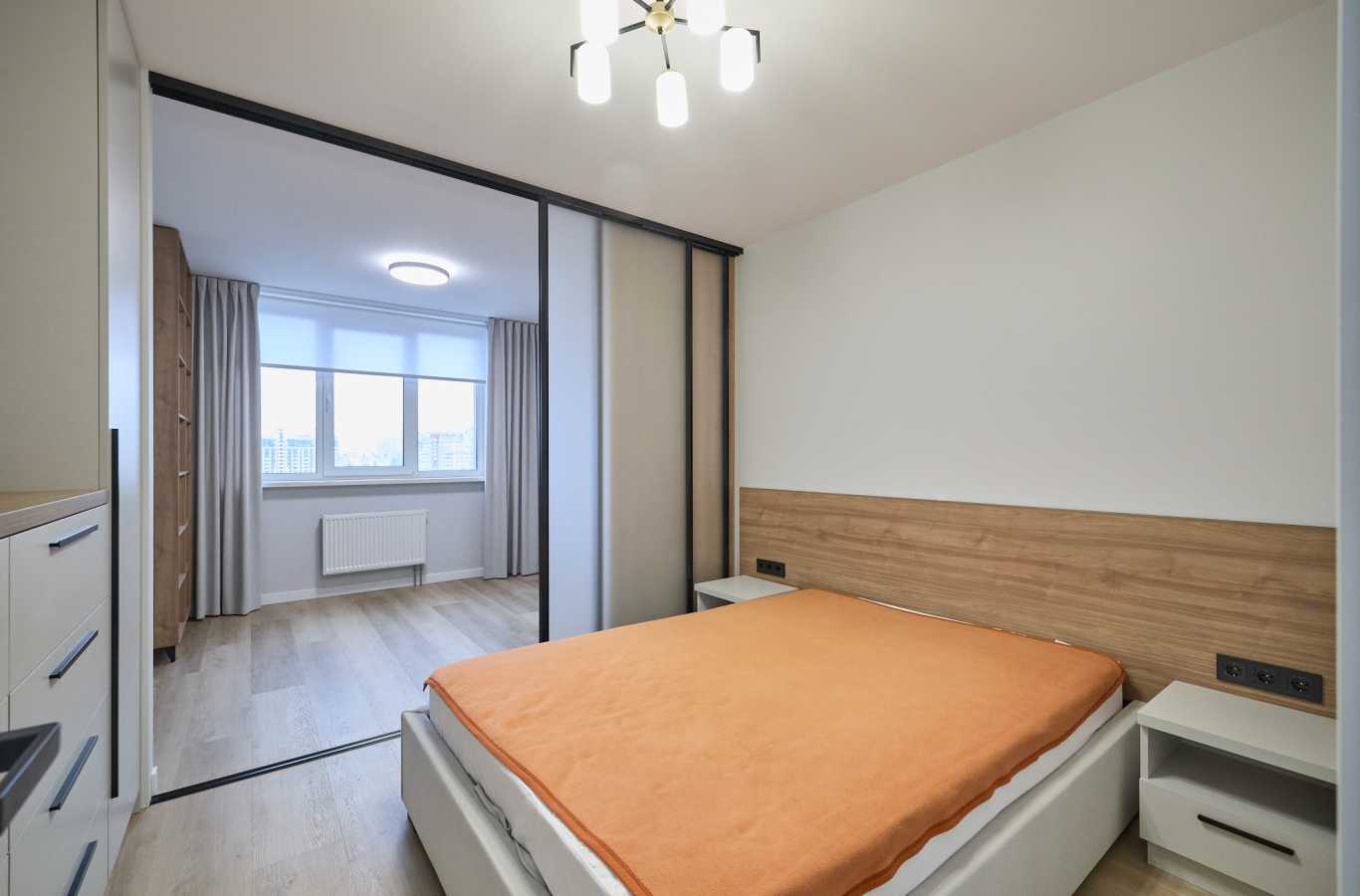 Продажа 1-комнатной квартиры 52.7 м², Михаила Максимовича ул., 32А
