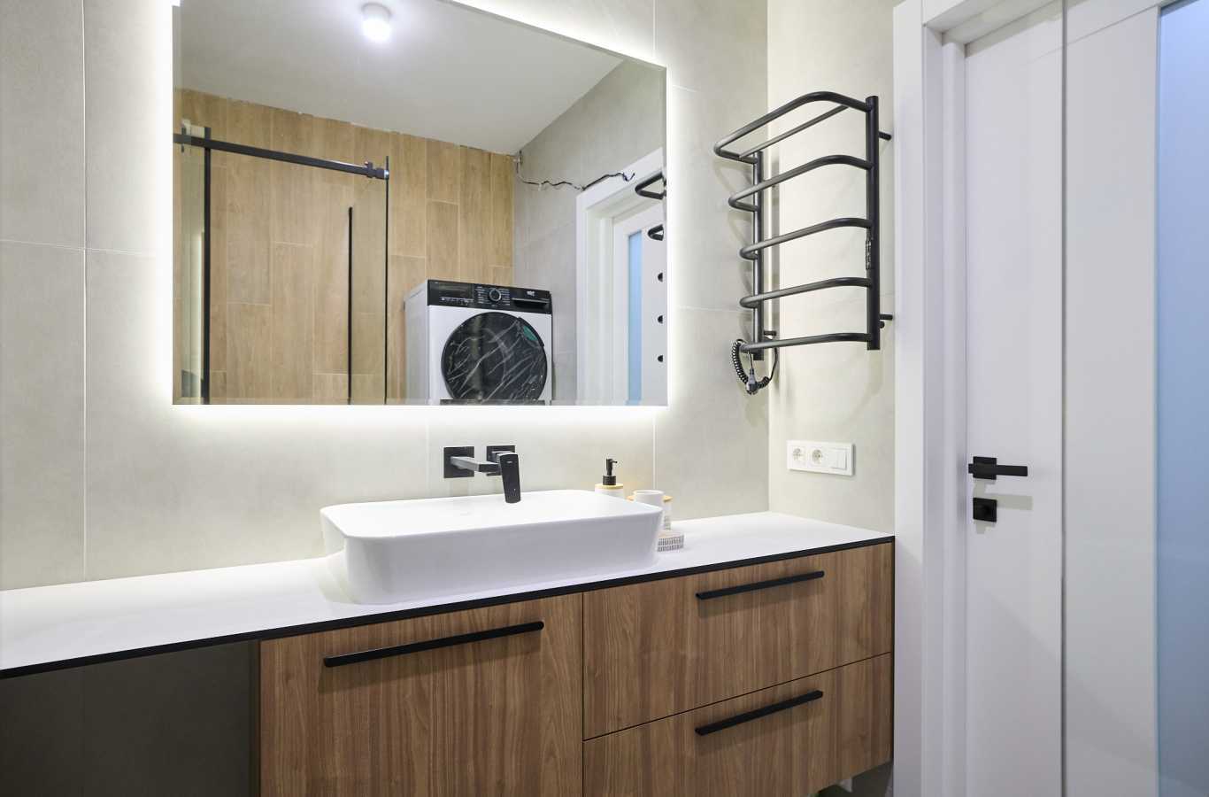 Продажа 1-комнатной квартиры 52.7 м², Михаила Максимовича ул., 32А