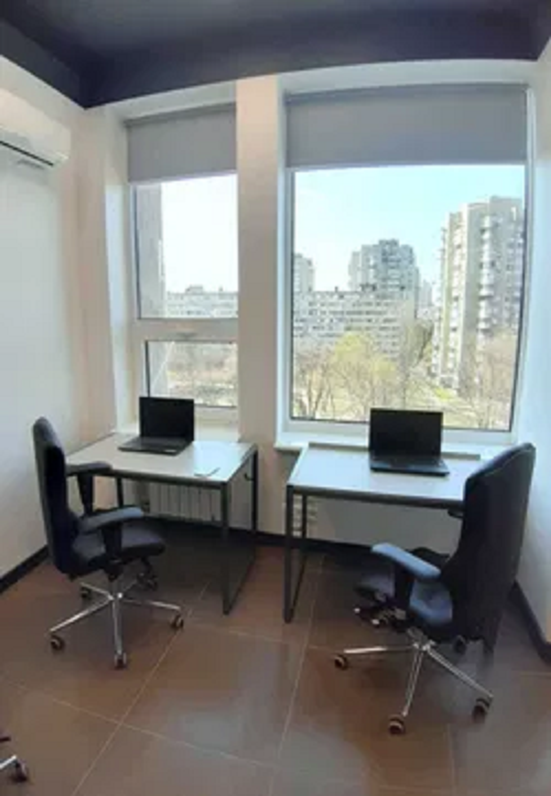 Аренда офиса 33 м², Евгения Сверстюка ул., 11Ж