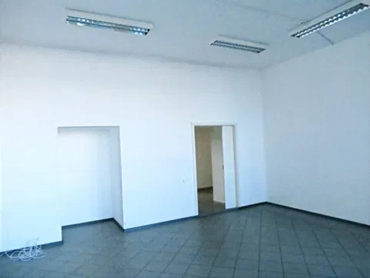 Аренда офиса 34 м², Евгения Сверстюка ул., 17