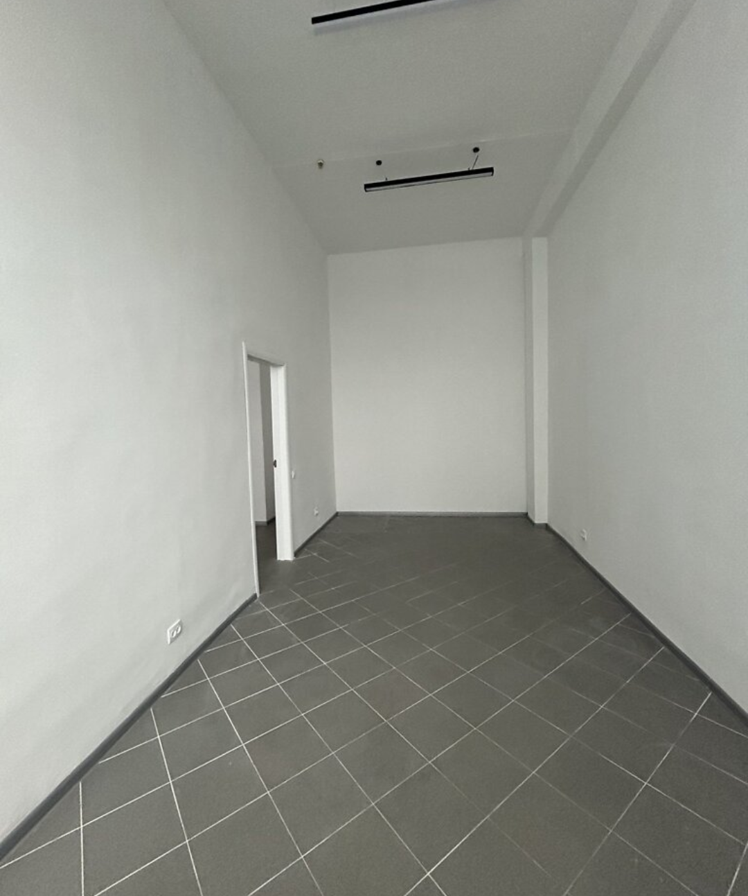Аренда офиса 37 м², Евгения Сверстюка ул., 17
