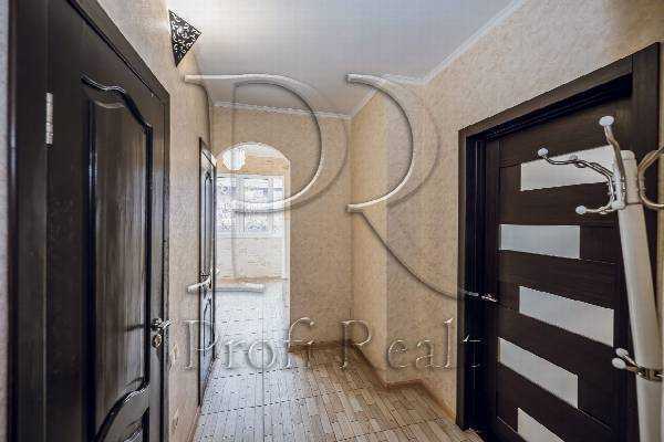 Продажа 1-комнатной квартиры 38 м², Оболонский просп., 25