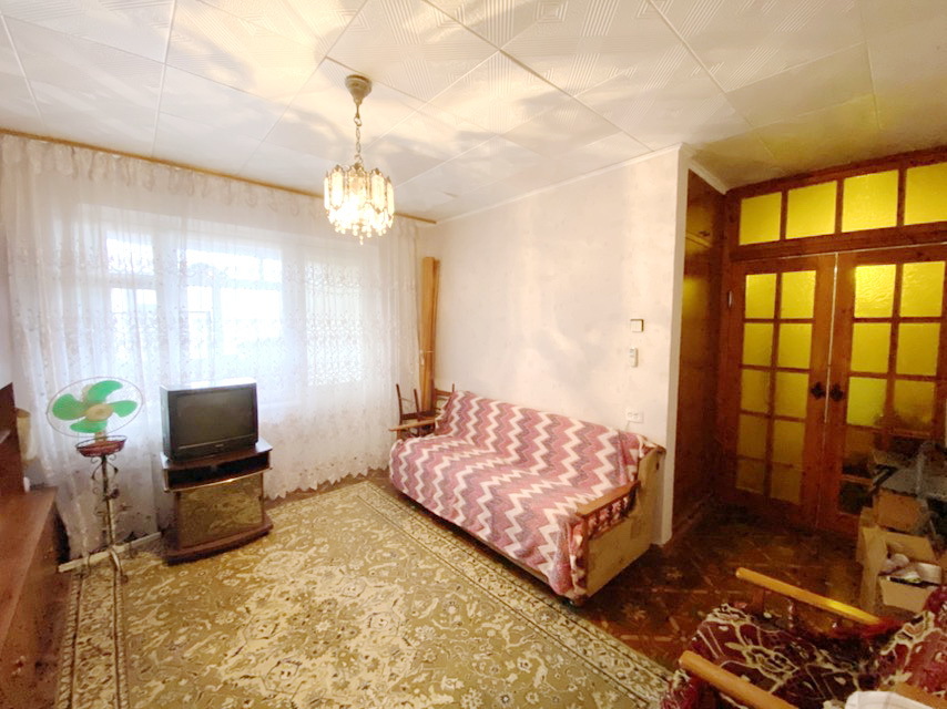 Продажа 2-комнатной квартиры 50 м², Лазурная ул.