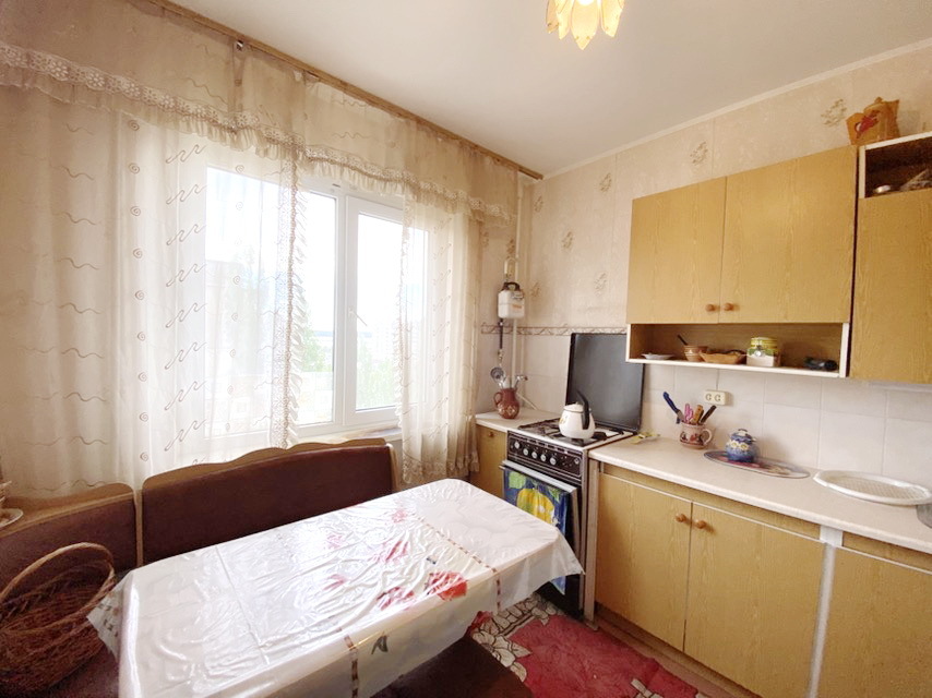 Продажа 2-комнатной квартиры 50 м², Лазурная ул.