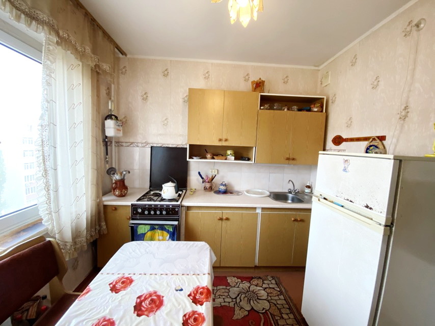 Продажа 2-комнатной квартиры 50 м², Лазурная ул.