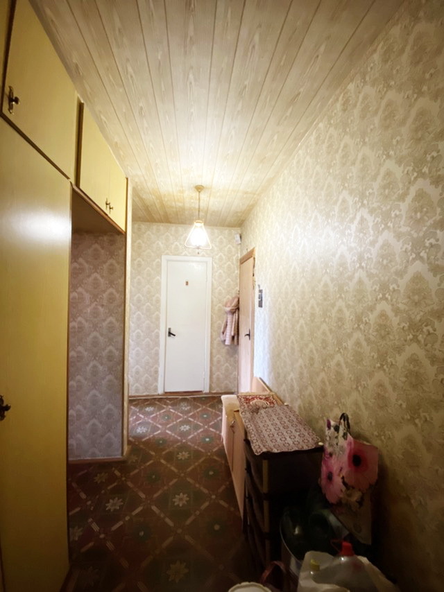 Продажа 2-комнатной квартиры 50 м², Лазурная ул.