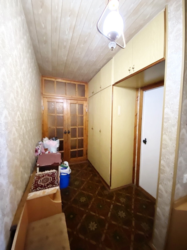 Продажа 2-комнатной квартиры 50 м², Лазурная ул.