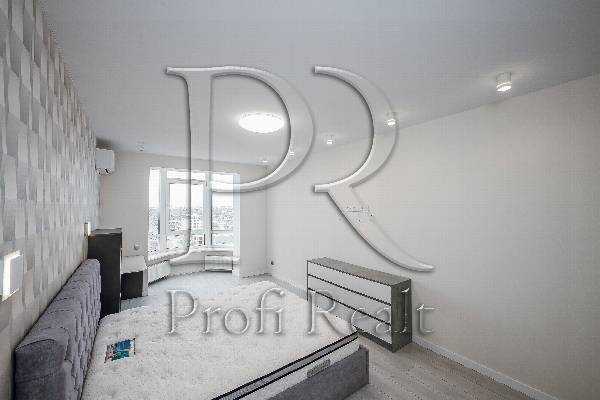 Продаж 1-кімнатної квартири 45 м², Академіка Шалімова вул., 70/2