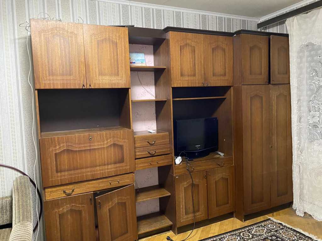 Оренда 1-кімнатної квартири 30 м², Тулузи вул.