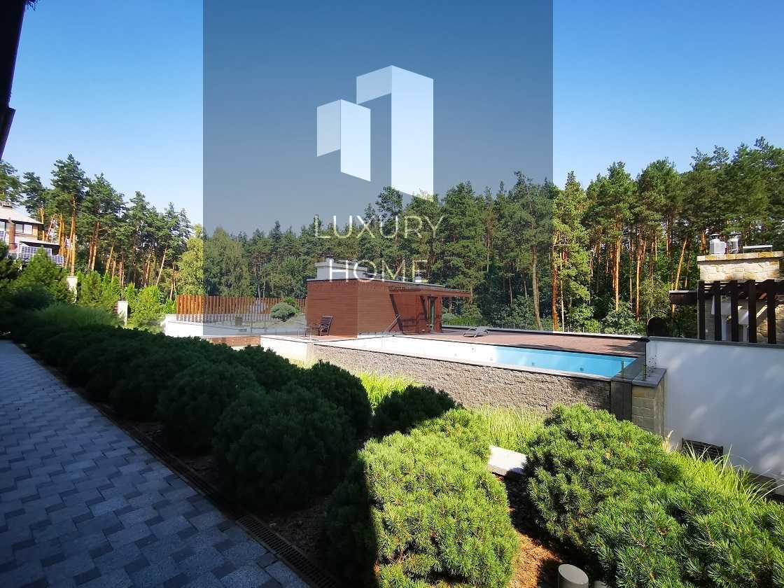 Продажа коттеджа 1150 м², Сосновая
