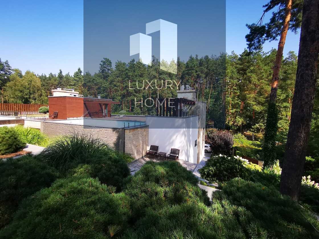 Продажа коттеджа 1150 м², Сосновая