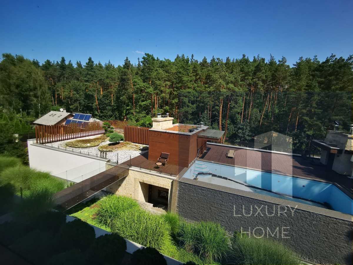 Продажа коттеджа 1150 м², Сосновая