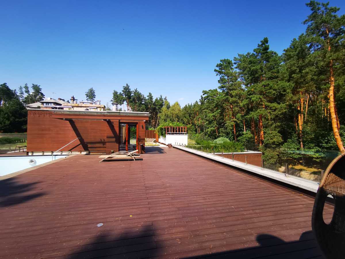 Продажа коттеджа 1150 м², Сосновая
