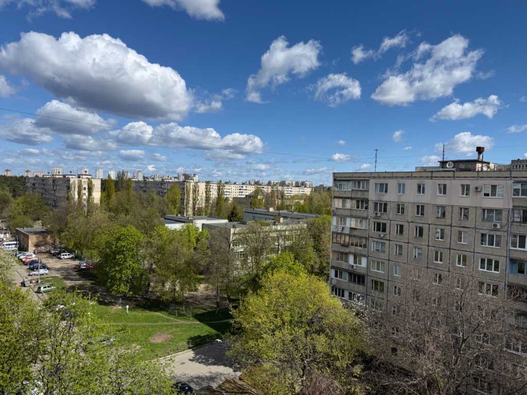 Продажа 1-комнатной квартиры 35 м², Якуба Коласа ул., 5