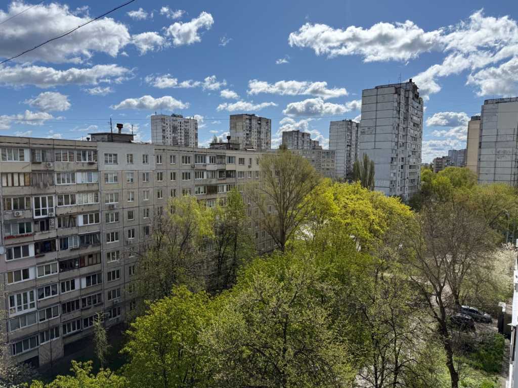 Продажа 1-комнатной квартиры 35 м², Якуба Коласа ул., 5