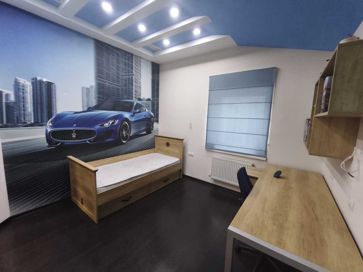 Продажа 5-комнатной квартиры 164 м², Кобзаря бул., 2