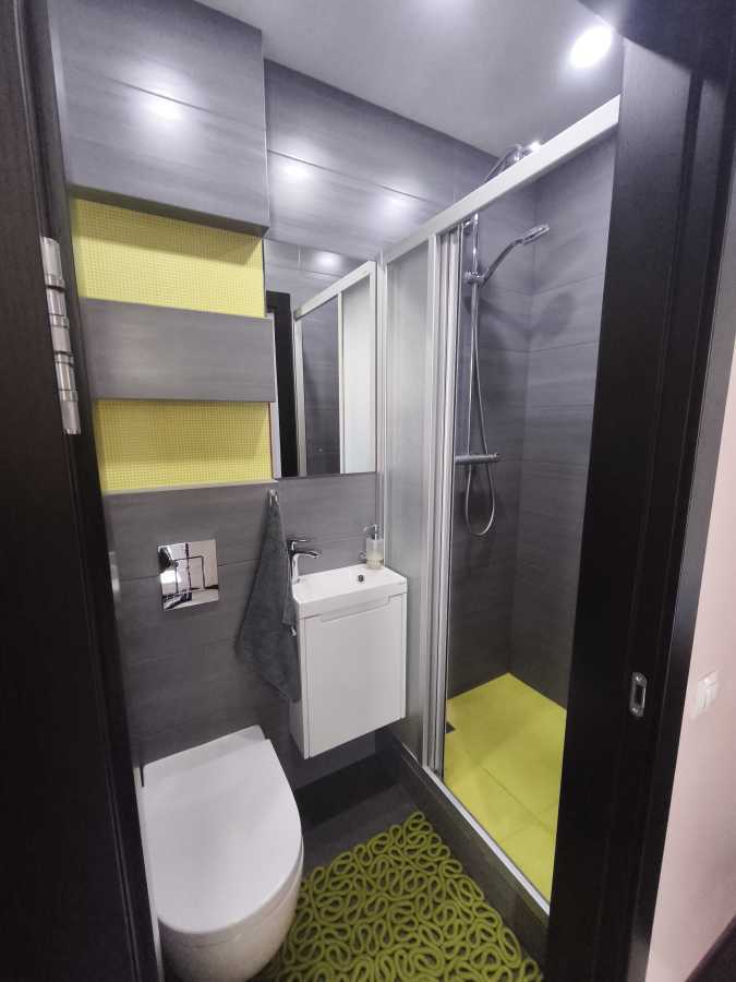 Продажа 5-комнатной квартиры 164 м², Кобзаря бул., 2