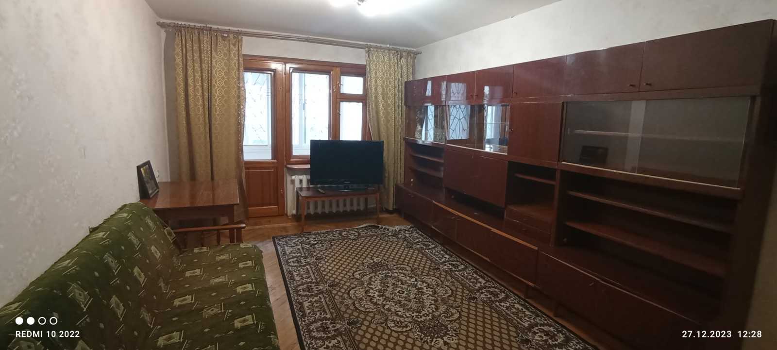 Оренда 2-кімнатної квартири 49 м², Новорічна вул., 49