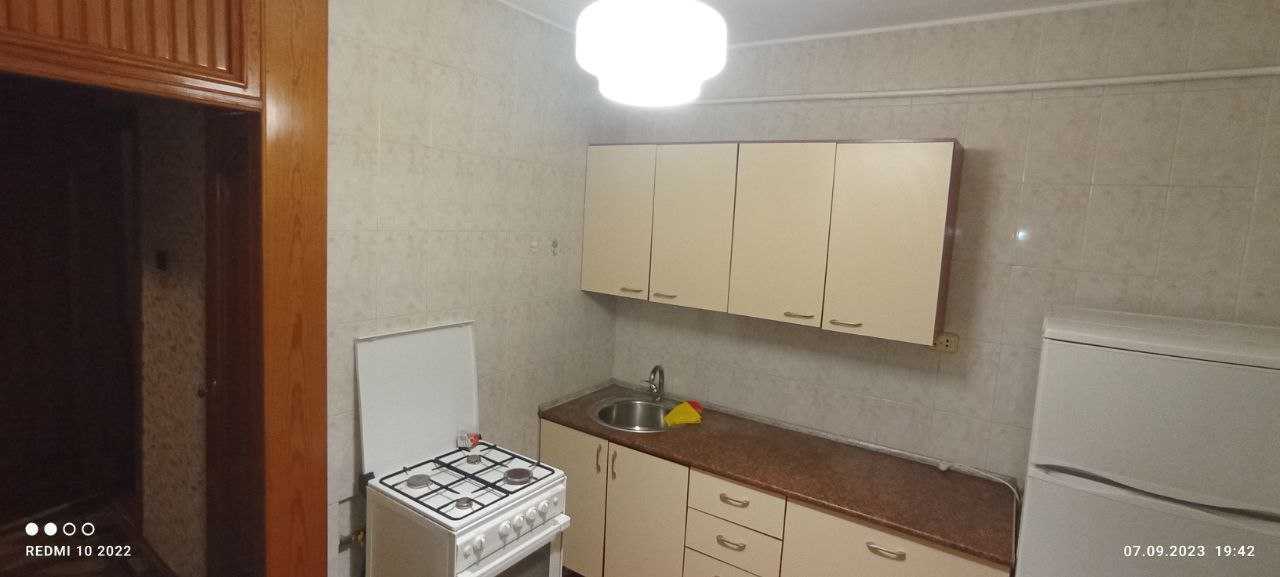 Оренда 2-кімнатної квартири 49 м², Новорічна вул., 49
