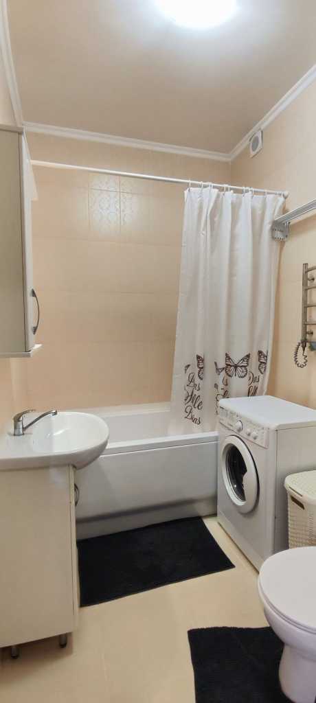 Продажа 1-комнатной квартиры 41 м², Выставочная ул., 16