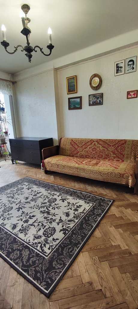 Продажа 3-комнатной квартиры 57 м², Березняковская ул., 14