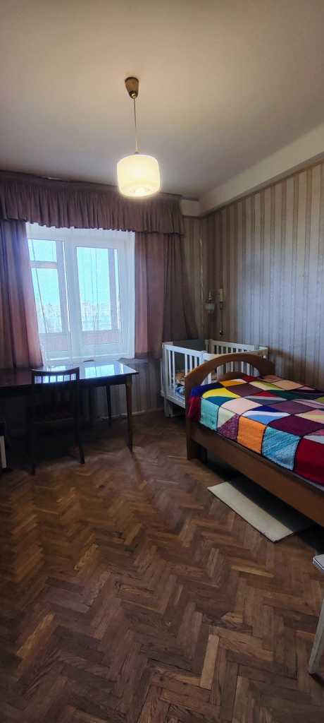 Продажа 3-комнатной квартиры 57 м², Березняковская ул., 14