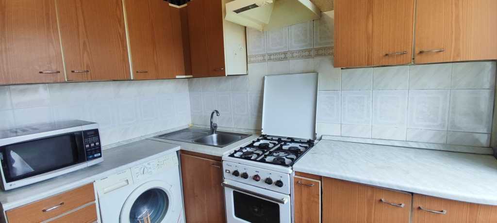 Продажа 3-комнатной квартиры 57 м², Березняковская ул., 14