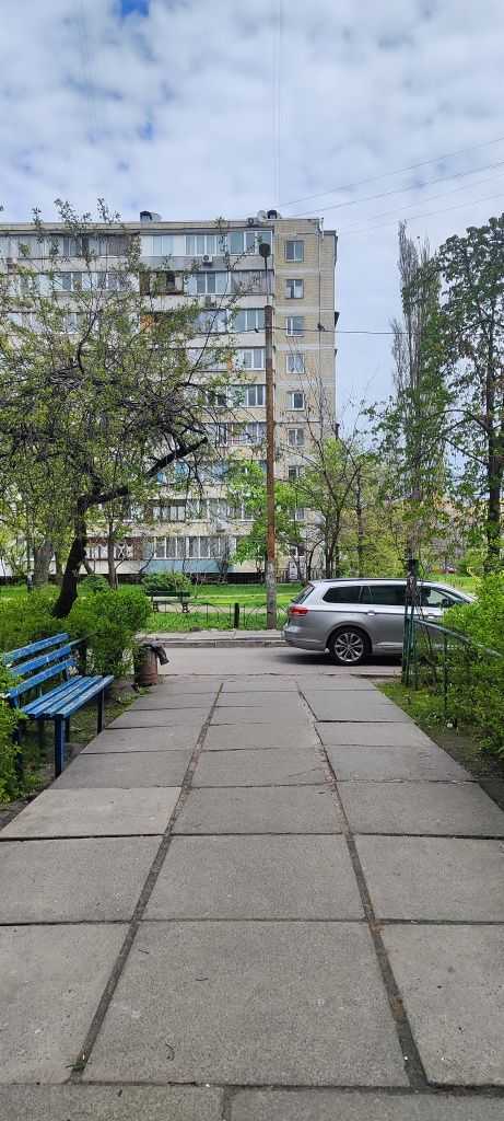 Продажа 3-комнатной квартиры 57 м², Березняковская ул., 14